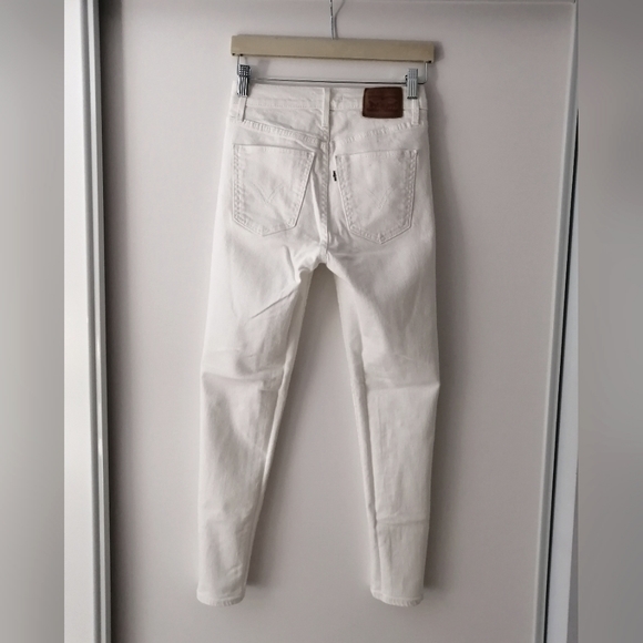 Levi's Skinny Jeans - Picture 2 of 4